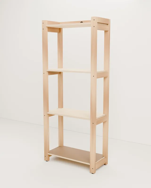 Estantería alta de madera