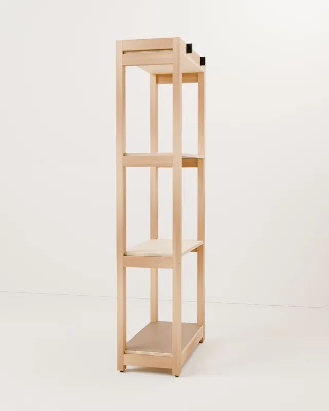 Estantería alta de madera