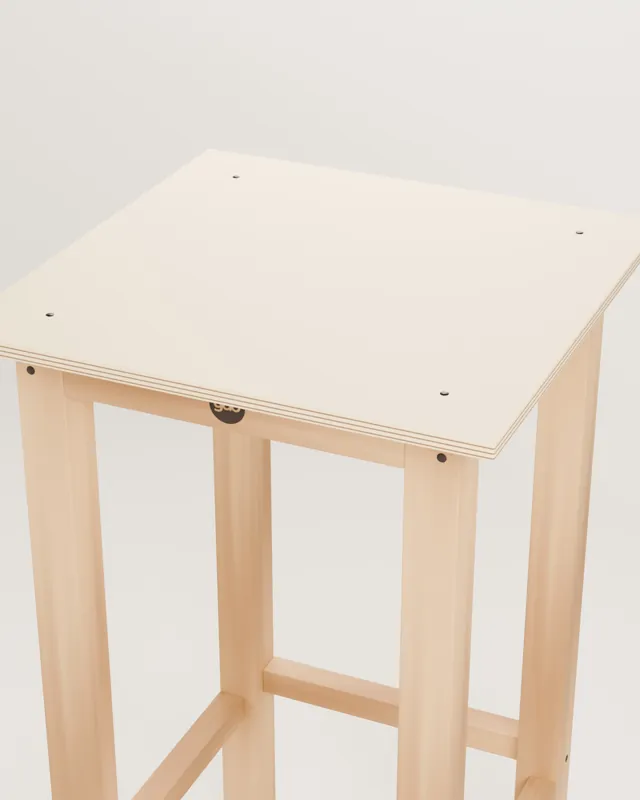 Mesa alta de bar de madera