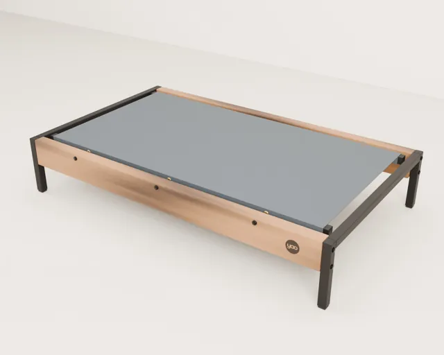 Cama elevada para perro · Forja